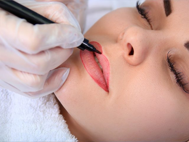 https://www.denatalie.de/wp-content/uploads/2021/11/permanent-lipliner-schoenheitssalon-dortmund-640x480.jpg